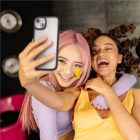 iPhone 15 Plus Tok - Spigen Ultra Hybrid - Piros