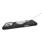 iPhone 17 Pro Max Tok - Spigen Silicone Fit MagFit - Fekete