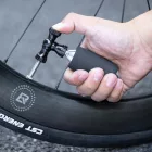Rockbros CO₂ Pumpa - Patron nélkül - Presta/Schrader - Fekete