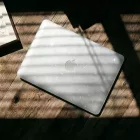 MacBook Neo 13" 2026 Tok - Tech-Protect SmartShell - Átlátszó-Csillogó