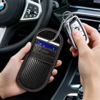 Tech-Protect KLR100 RFID Blokkoló Autós Kulcstartó - Fekete-Piros Karbon