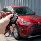 Spigen TK100 Toyota Autókulcs Tok - Fekete