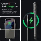 iPhone 13 Pro Max Tok - Spigen Ultra Hybrid - Átlátszó